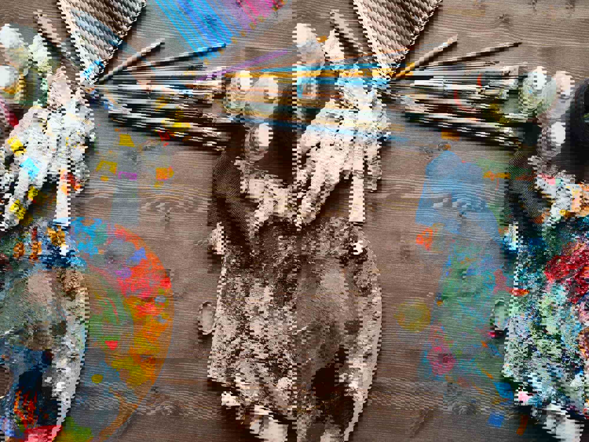 Brushes and paint palettes